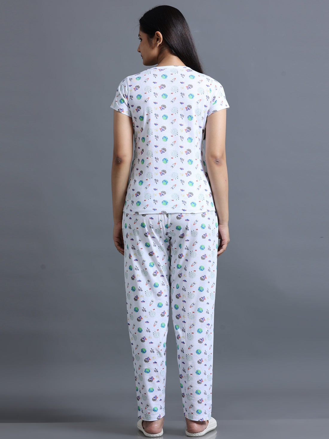 Eco Women's Space Printed Round Neck Pyjama Set