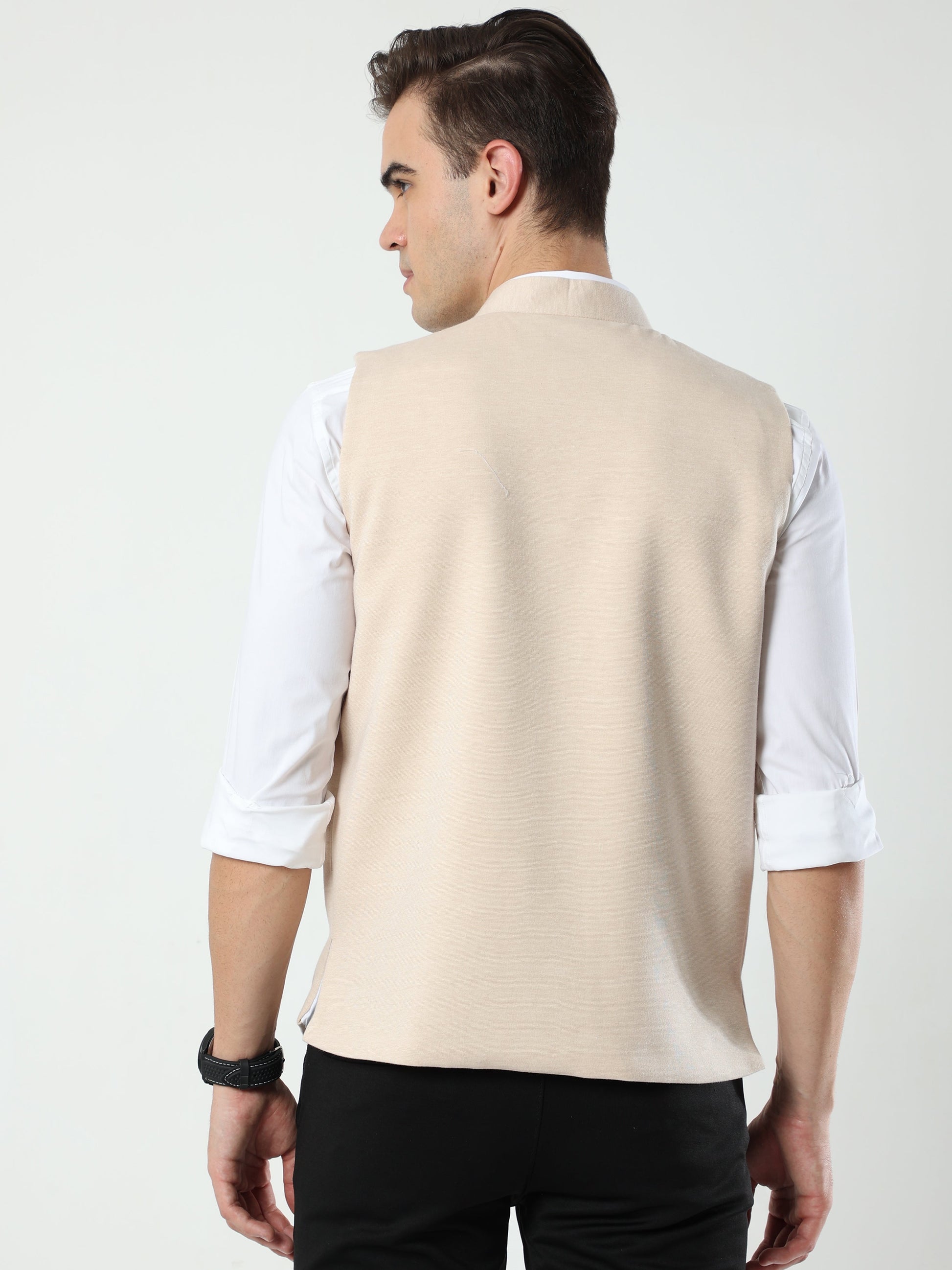 Back view of Chandan Sustainable Cotton Modi Coat for men in slim-fit design
