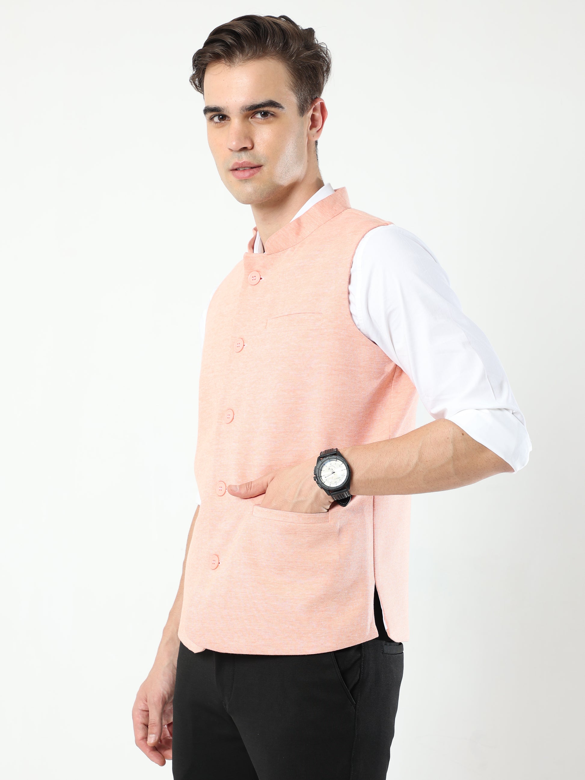 Side profile of Men’s Sustainable Cotton Modi Coat Mandarin
