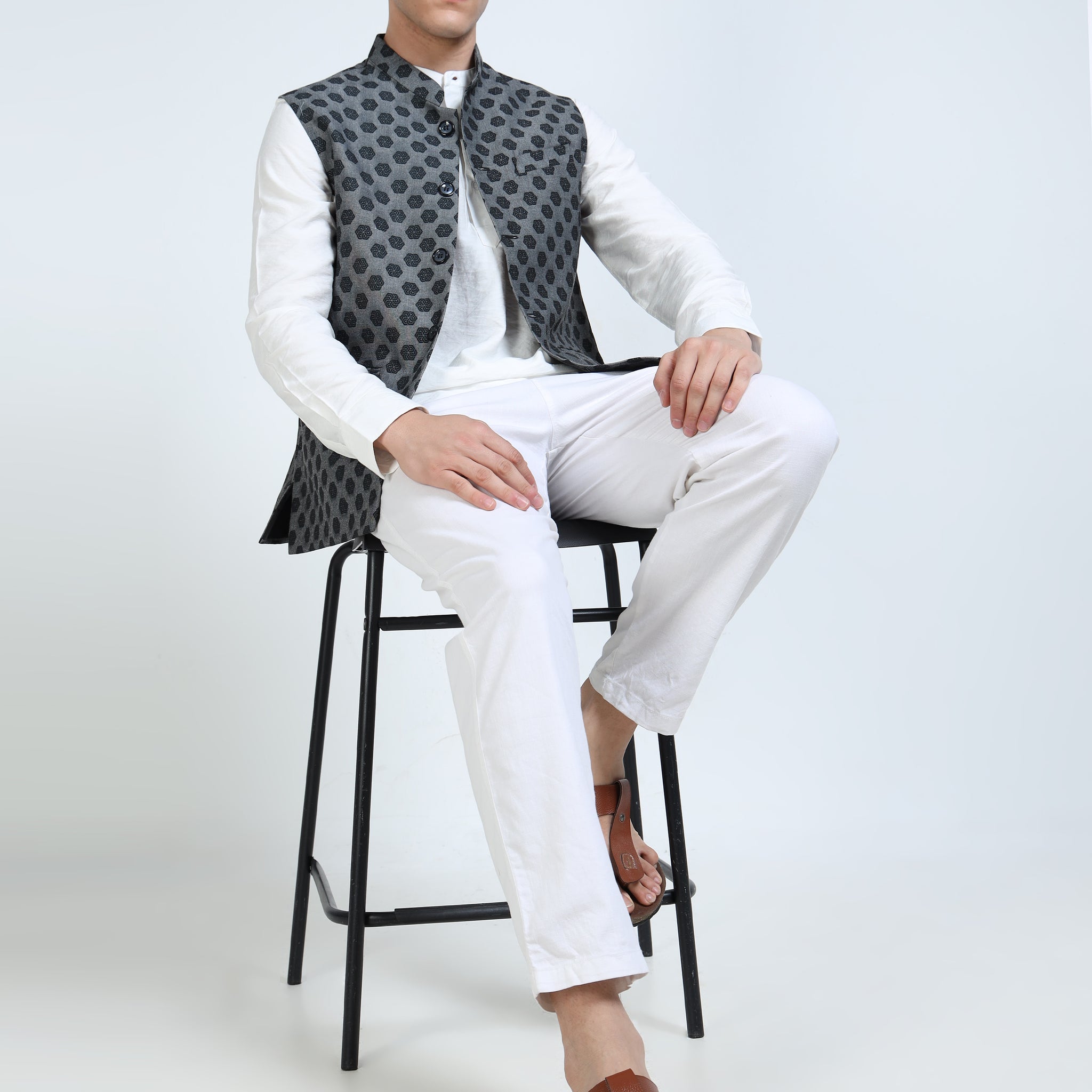 Front view of Men’s Printed Modi Coat in Logo Motif with Mandarin collar
