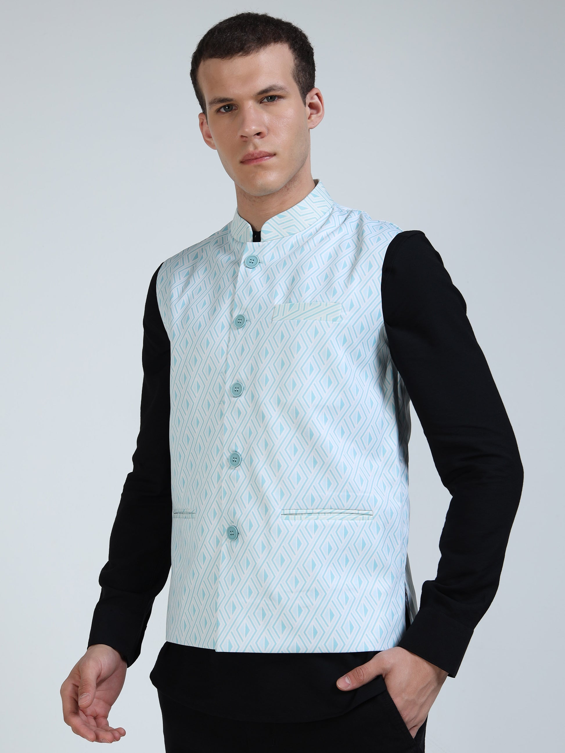 Side profile of Men’s Printed Modi Coat Echo Diamond pattern