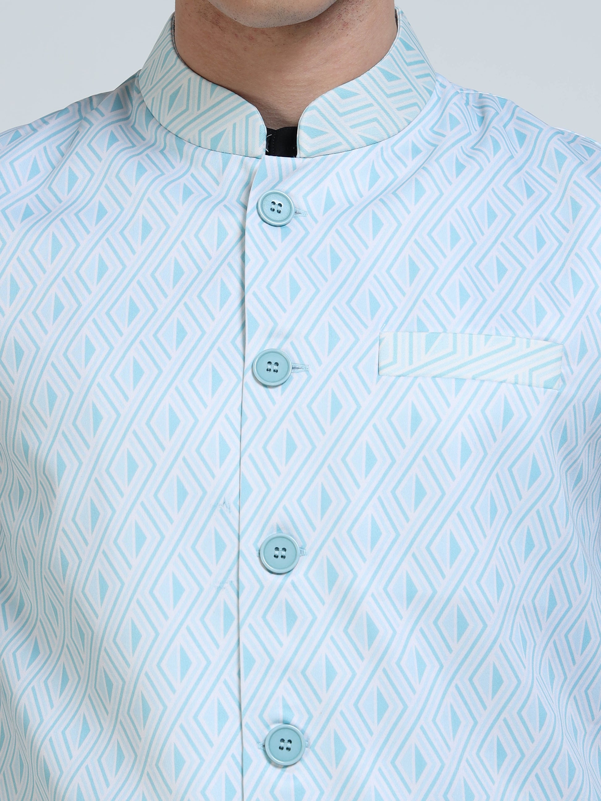 Close-up of Mandarin collar on Echo Diamond Printed Modi Jacket
