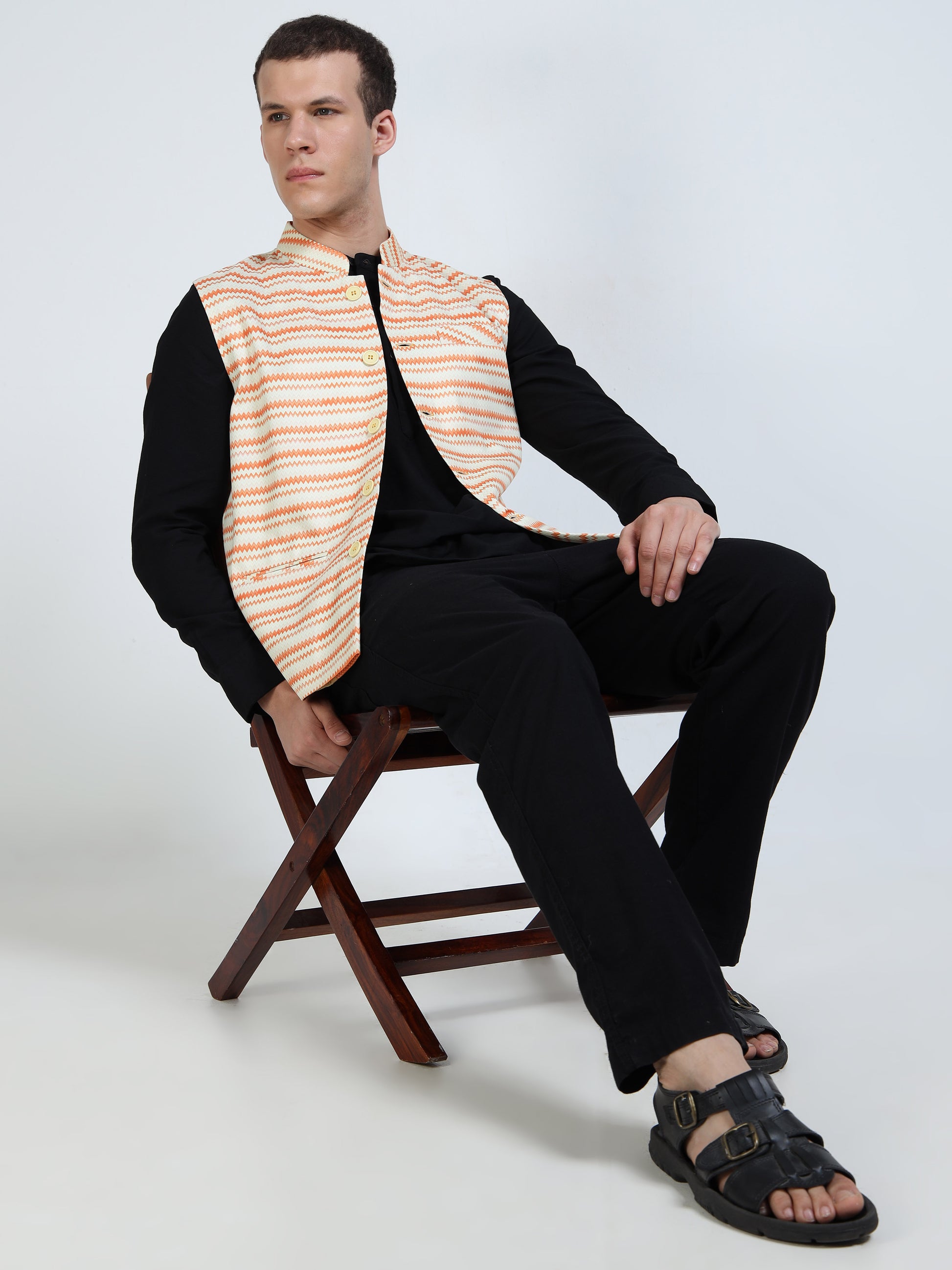 Side angle of model in Wavy Stripes Modi Jacket paired with kurta