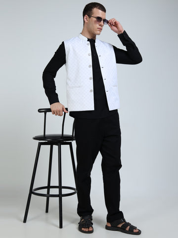 Side angle of model in Diamond Mesh Modi Jacket paired with kurta