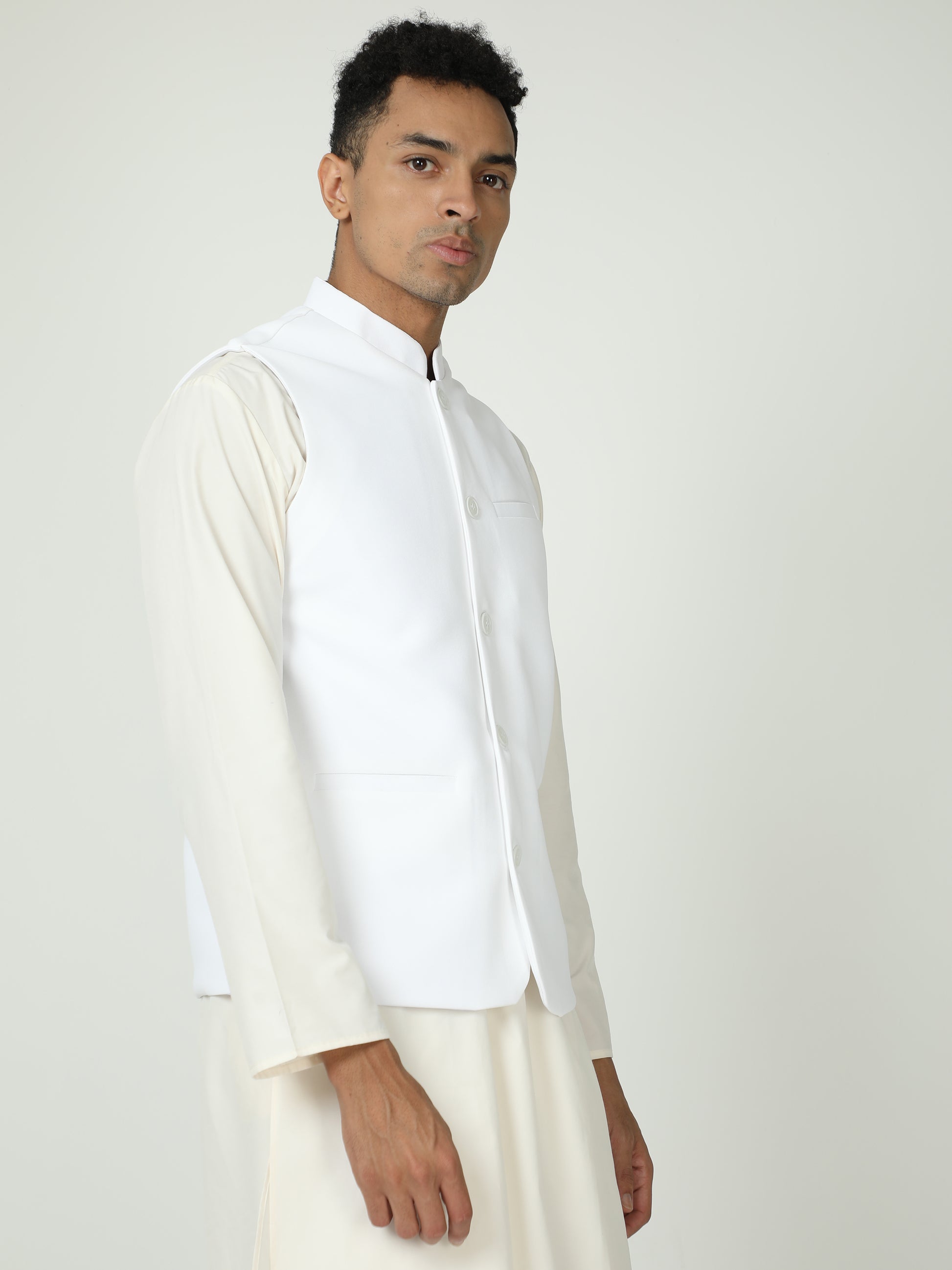 Side profile of Men’s Solid Modi Coat White