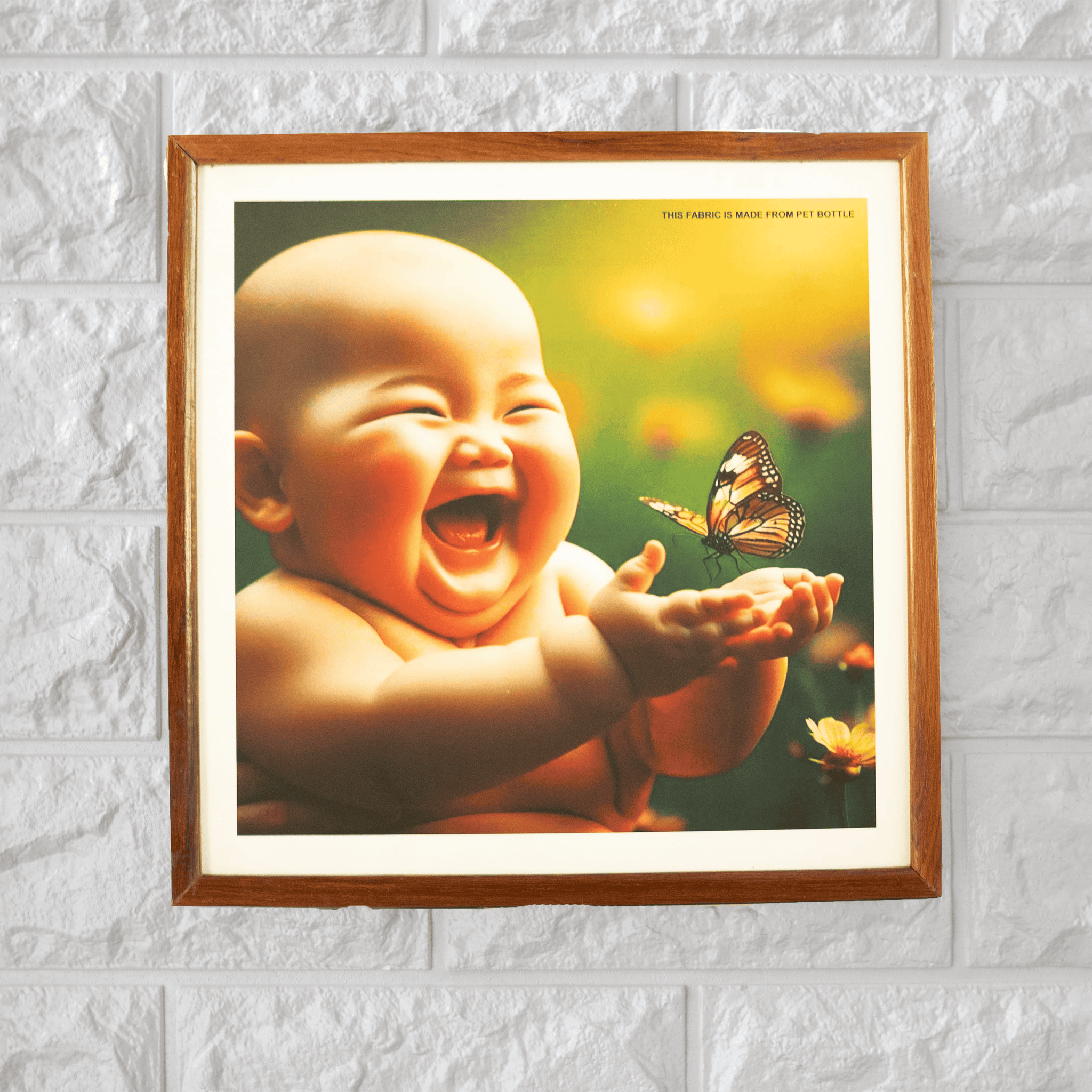 لوحة فنية لطفل مبتسم مصنوعة من قماش البولي إيثيلين تيرفثاليت