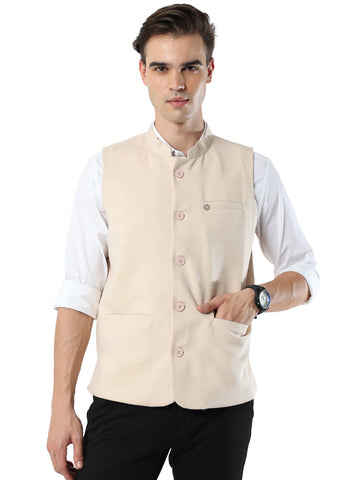 Front view of Men’s Sustainable Cotton Modi Coat in Chandan with Mandarin collar
