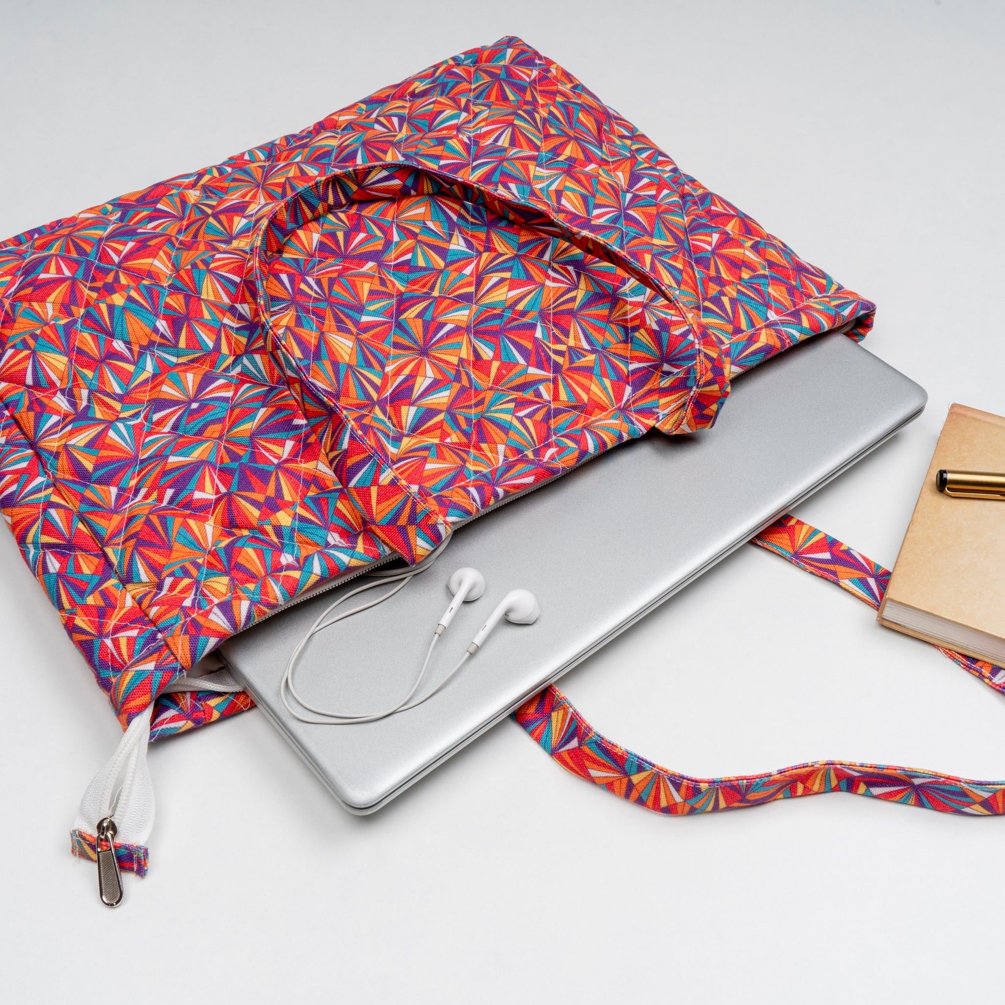 Women's Printed Laptop Bag - MultiColor